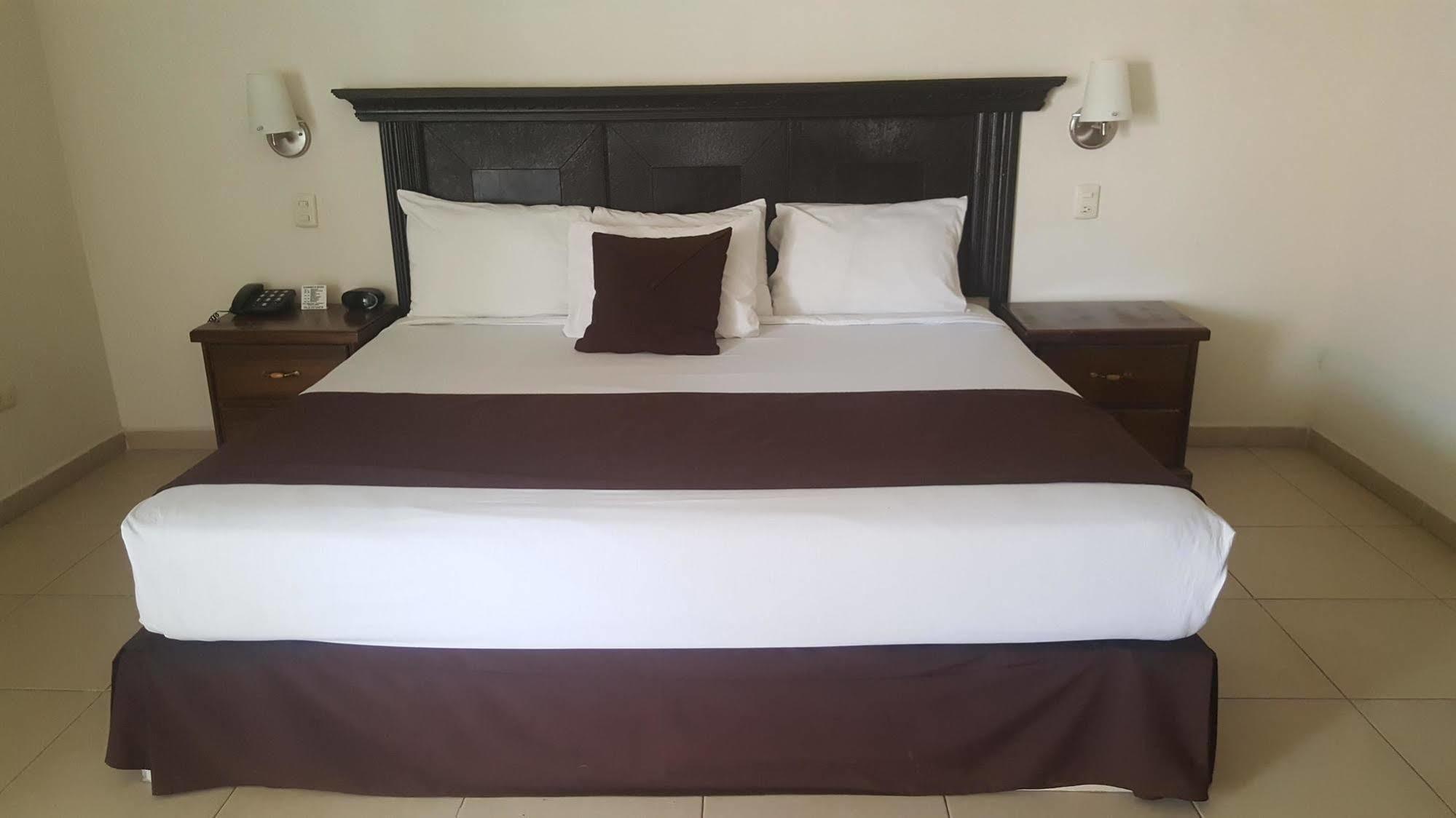 Hotel Go Inn มอนโกลวา ภายนอก รูปภาพ